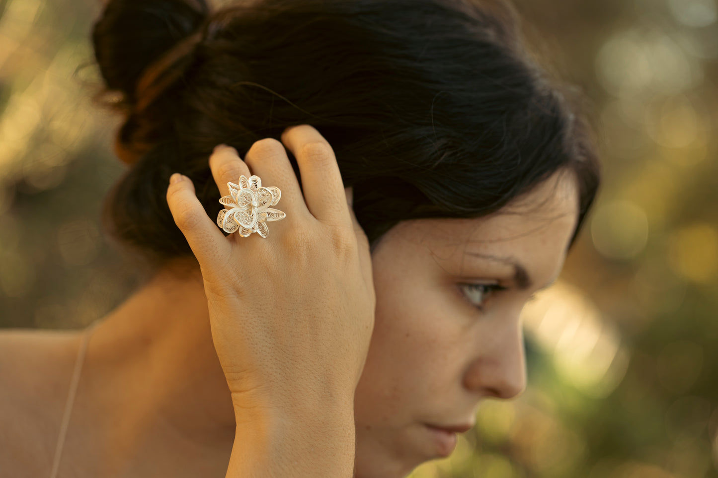 Ring of chrysanthemums