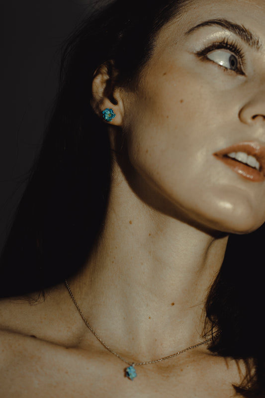 Little memory earrings