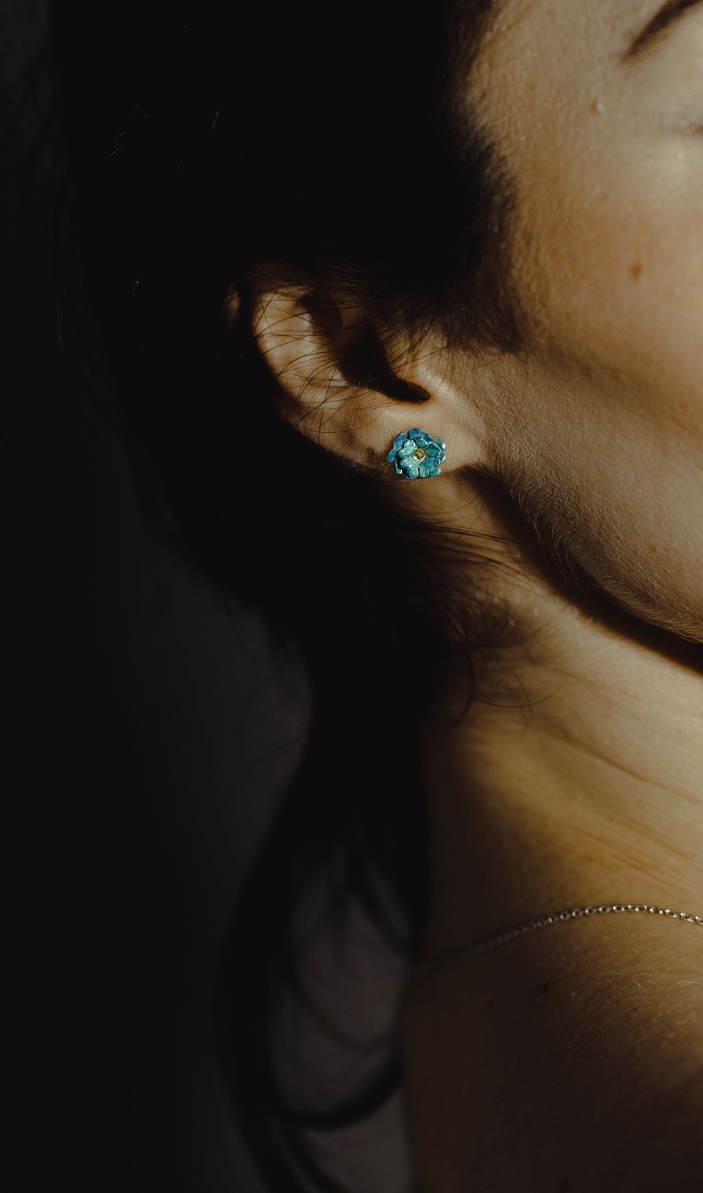 Little memory earrings